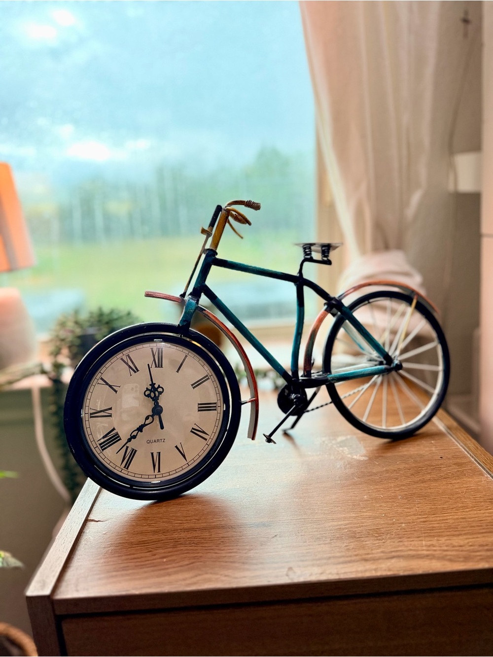 Vintage Metal Bicycle Desk Clock Roman Numeral Retro Decor